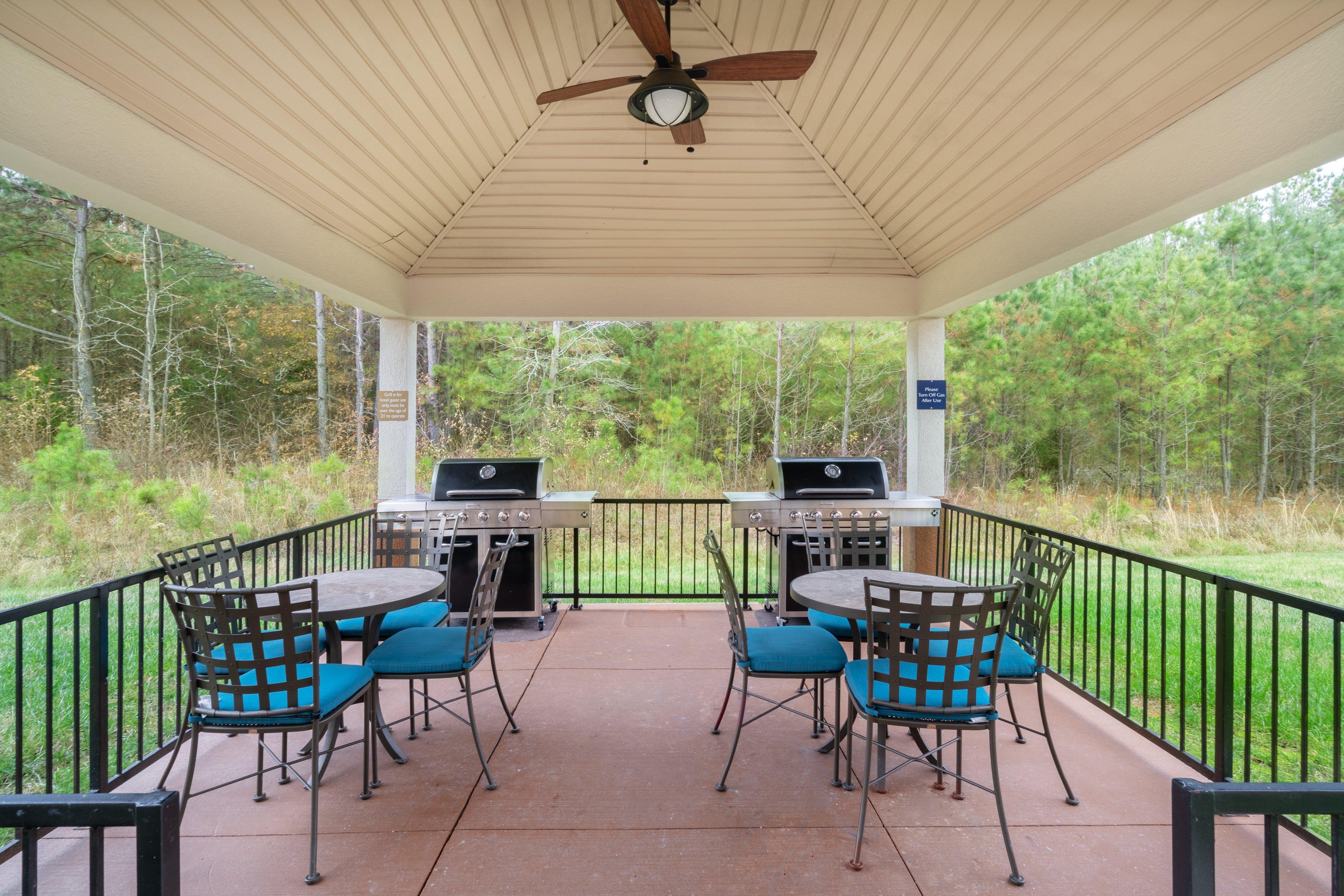Candlewood Suites Hopewell By Ihg Exterior photo