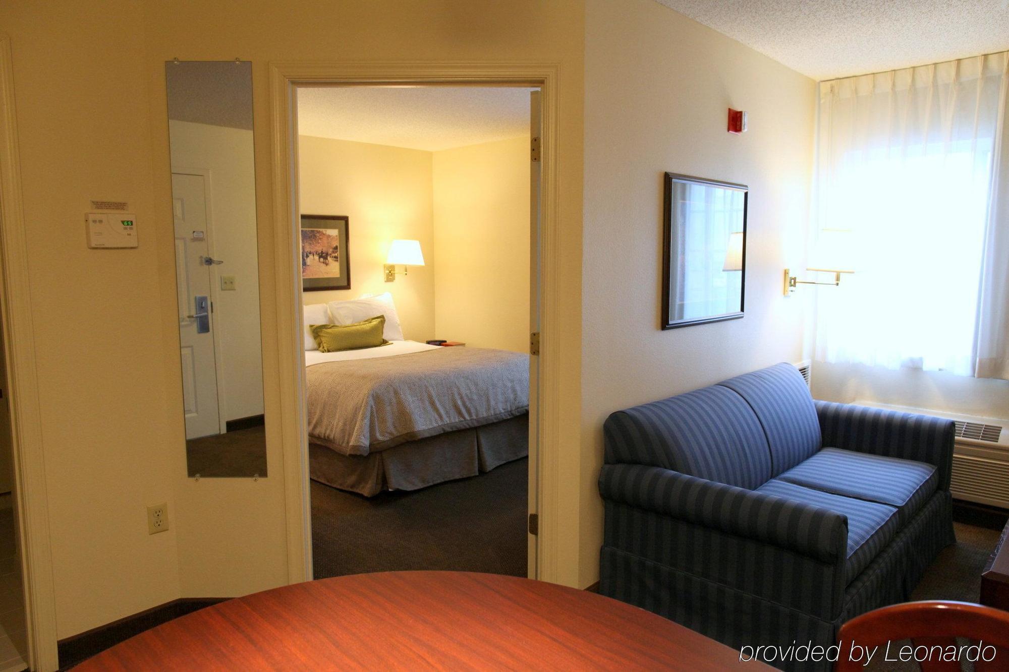 Candlewood Suites Hopewell By Ihg Exterior photo